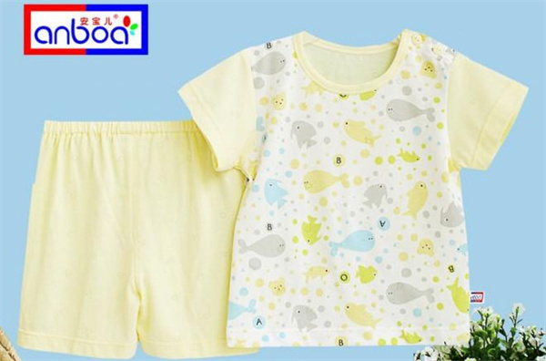 安宝儿童装加盟