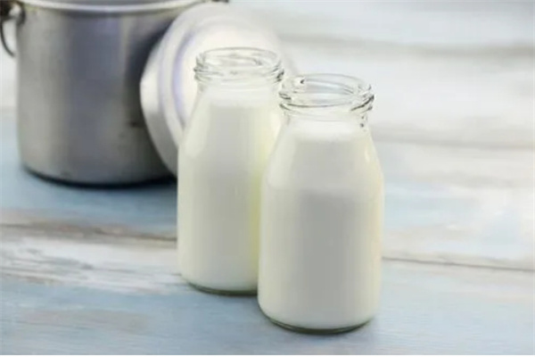 小掌柜爆奶吧加盟