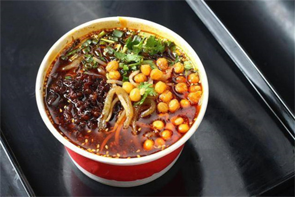 酷辣大嘴巴酸辣粉加盟