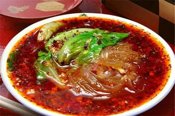 酷辣大嘴巴酸辣粉加盟