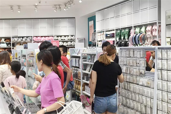 10元精品店加盟