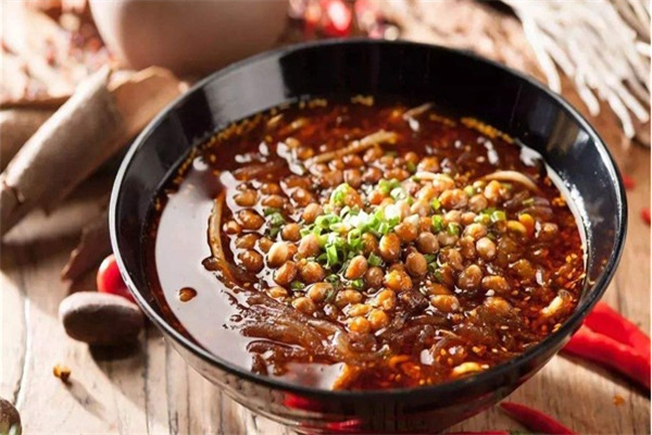 酷辣大嘴巴酸辣粉加盟