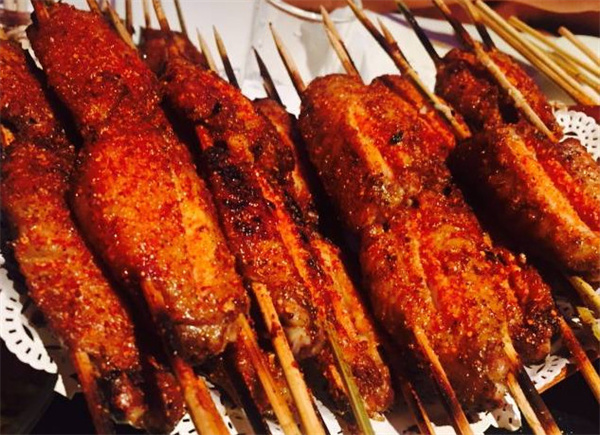 变态辣烤翅加盟