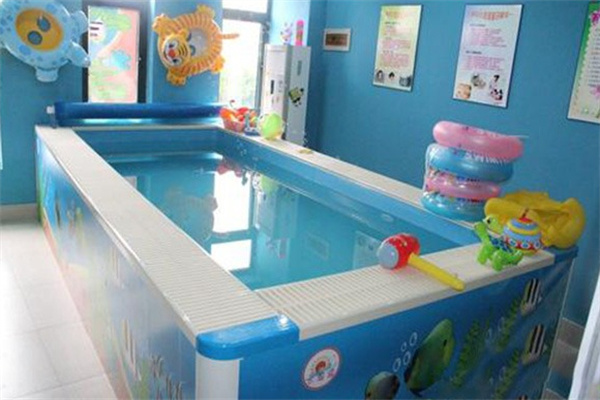 婴乐士婴儿游泳馆加盟