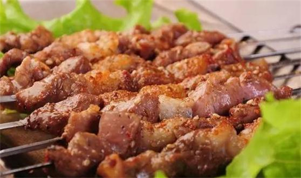 大嘴巴烧烤加盟