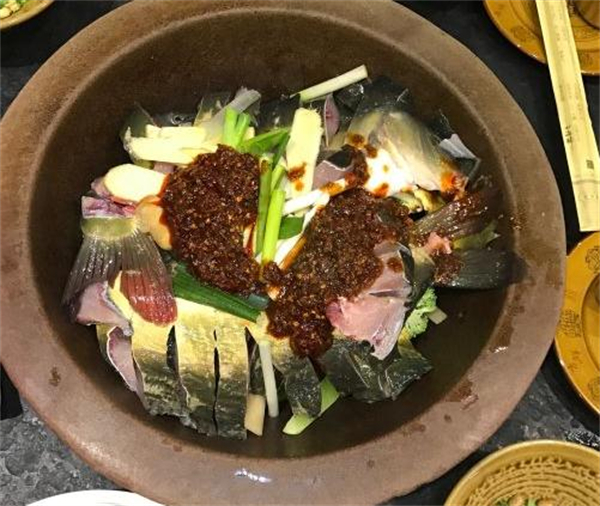 妙厨老爹泉水蒸气石锅鱼加盟