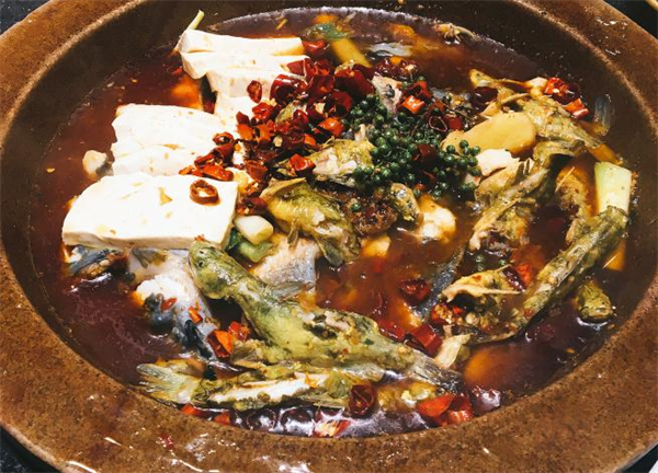 妙厨老爹泉水蒸气石锅鱼加盟