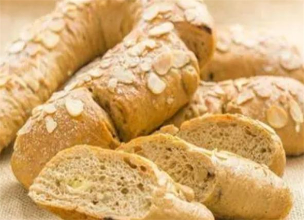 幸福起点面包店加盟