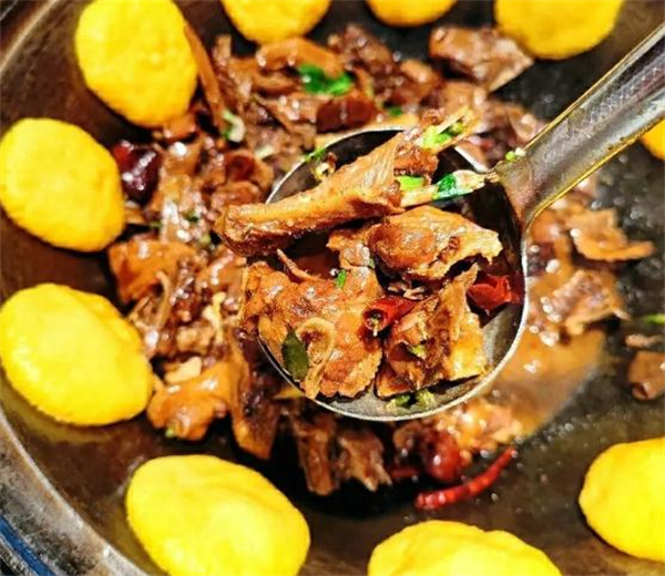 姚稷大铁锅加盟