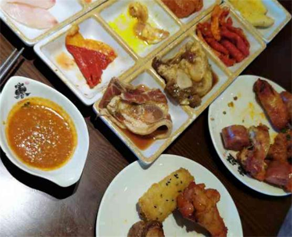 東盛碳烤自助料理加盟费