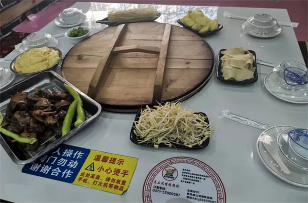 黑土情东北大铁锅加盟