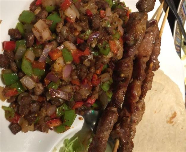 耶里夏丽新疆餐厅加盟