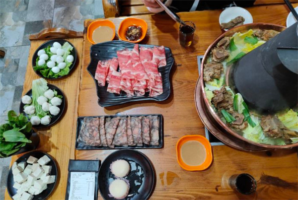 颜姐老北京涮羊肉羊蝎子烧烤加盟