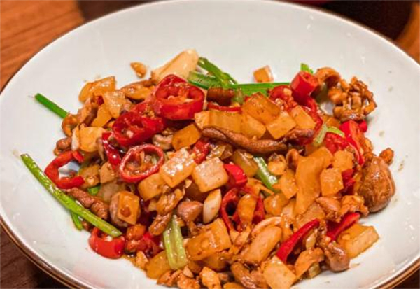 胡子大厨·超级小炒肉加盟费