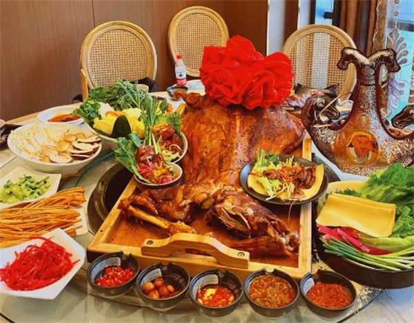 313羊庄·烤全羊