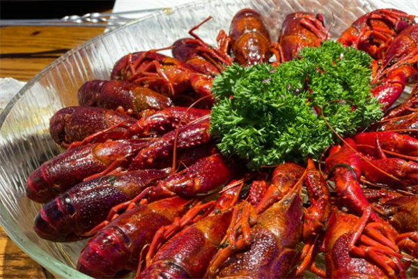 沪九哥龙虾烧烤羊蝎子
