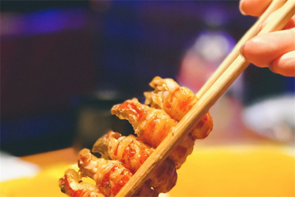 沪九哥龙虾烧烤羊蝎子