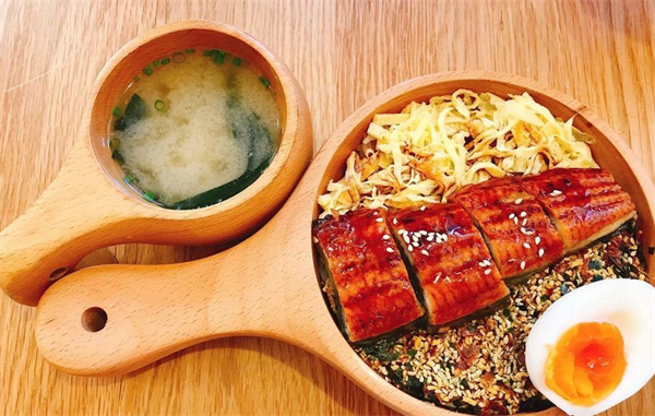 小句号日本料理加盟