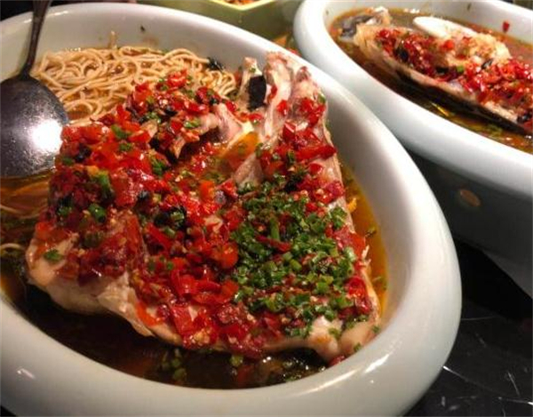 许爷剁椒鱼头加盟