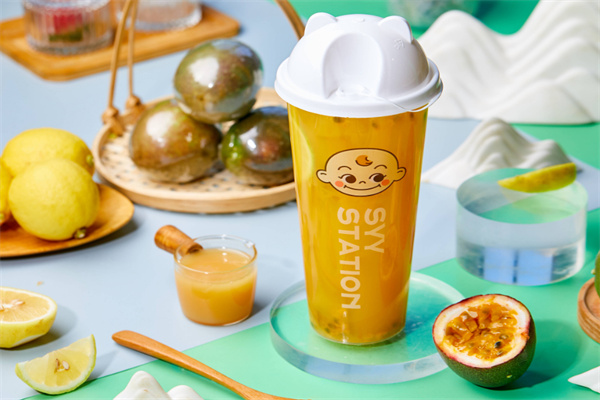 茶歪歪调茶局加盟