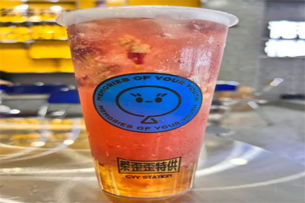 茶歪歪调茶局加盟