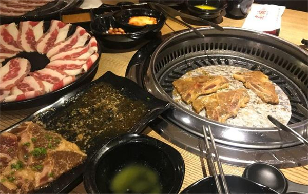 炙城韩式料理加盟