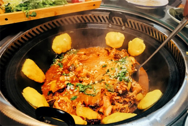 玺炖中国铁锅炖加盟