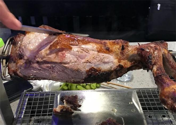 大漠狼来了碳烤羊腿加盟费