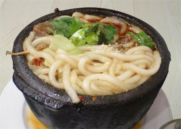 酸城记土豆粉加盟