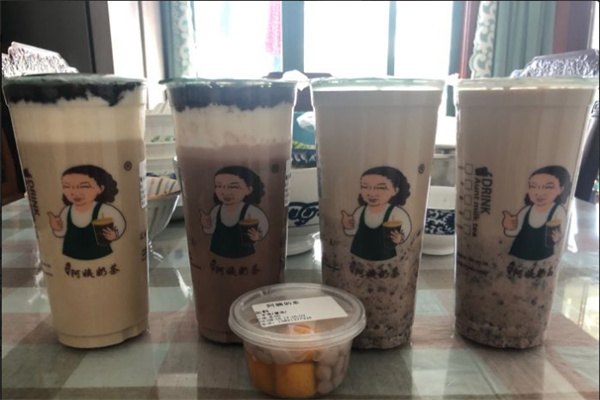 阿姨奶茶