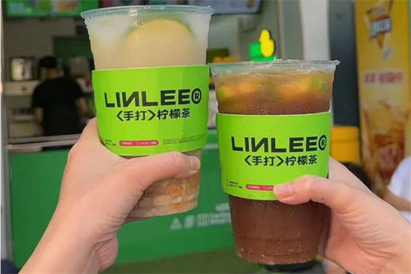 林里手打柠檬茶