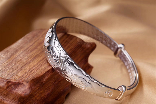 老银匠银饰加盟