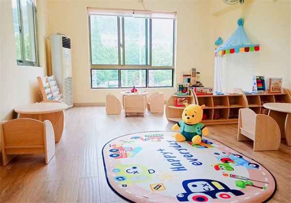 小儿托育机构加盟