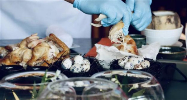 哈霓椰：泰国特色餐厅