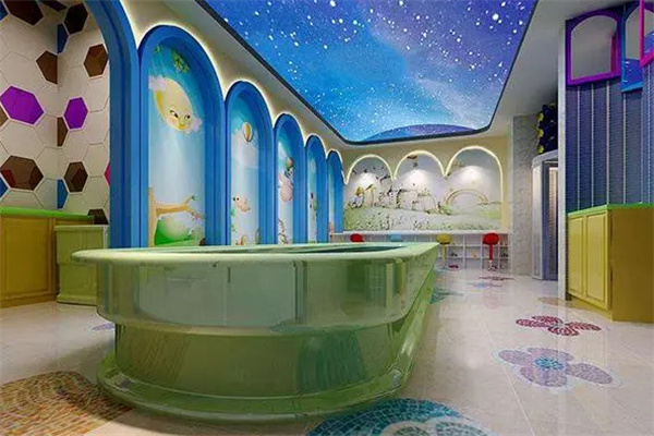 伊亲宝宝游泳馆