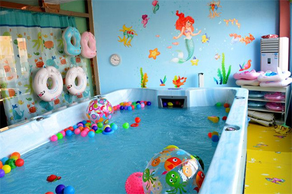 伊亲宝宝游泳馆加盟