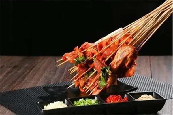 何大九全牛串串