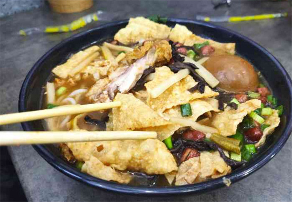 石头记柳州螺蛳粉