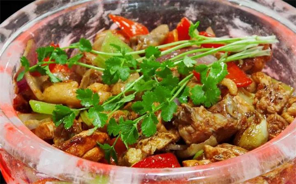 皇家大厨水晶锅料理加盟