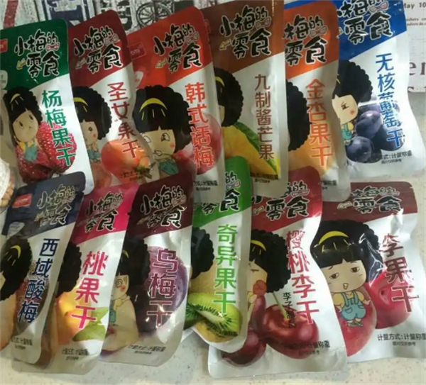 大嘴巴零食加盟