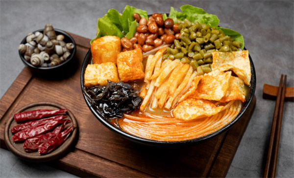 石头记柳州螺蛳粉