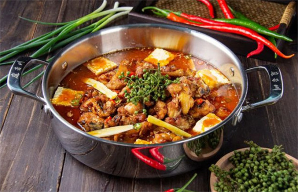 豆小涮藤椒豆花鸡,美味不贵