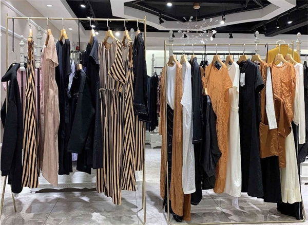 折上折女装加盟费