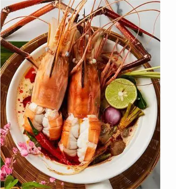 来哈霓椰体验全新的汤烤一体美食