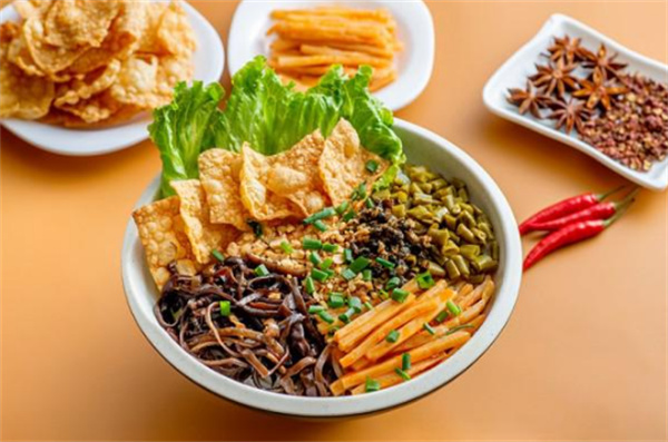 螺太二螺蛳粉加盟