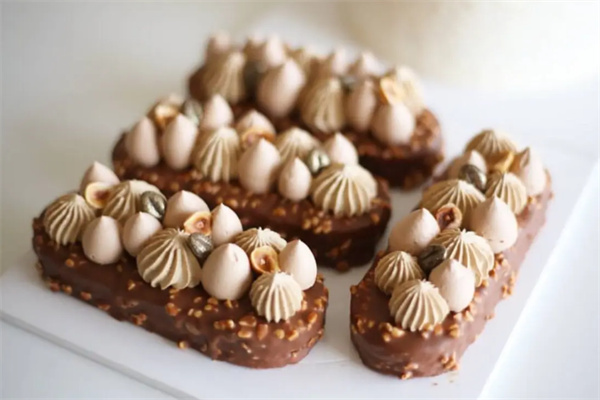 蛋糕烘焙店加盟