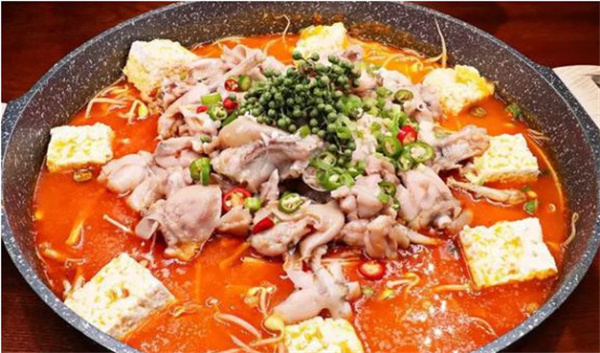 豆小涮藤椒豆花鸡回味无穷