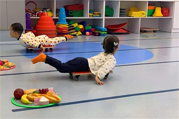 金色雨林感统训练加盟