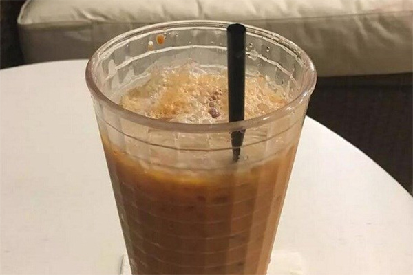 茶青云泰式奶茶加盟