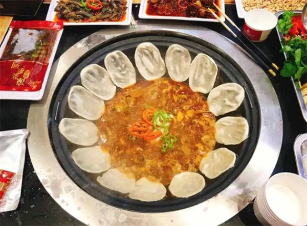 铁锅年代地锅鸡